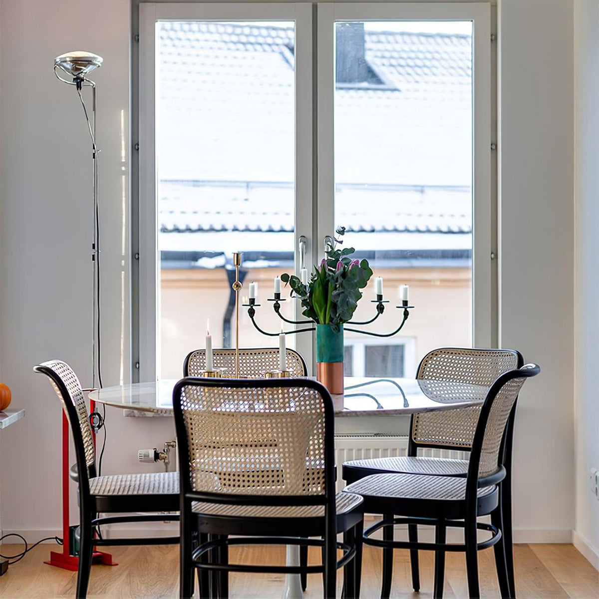 Jiro Contemporary Floor Lamp