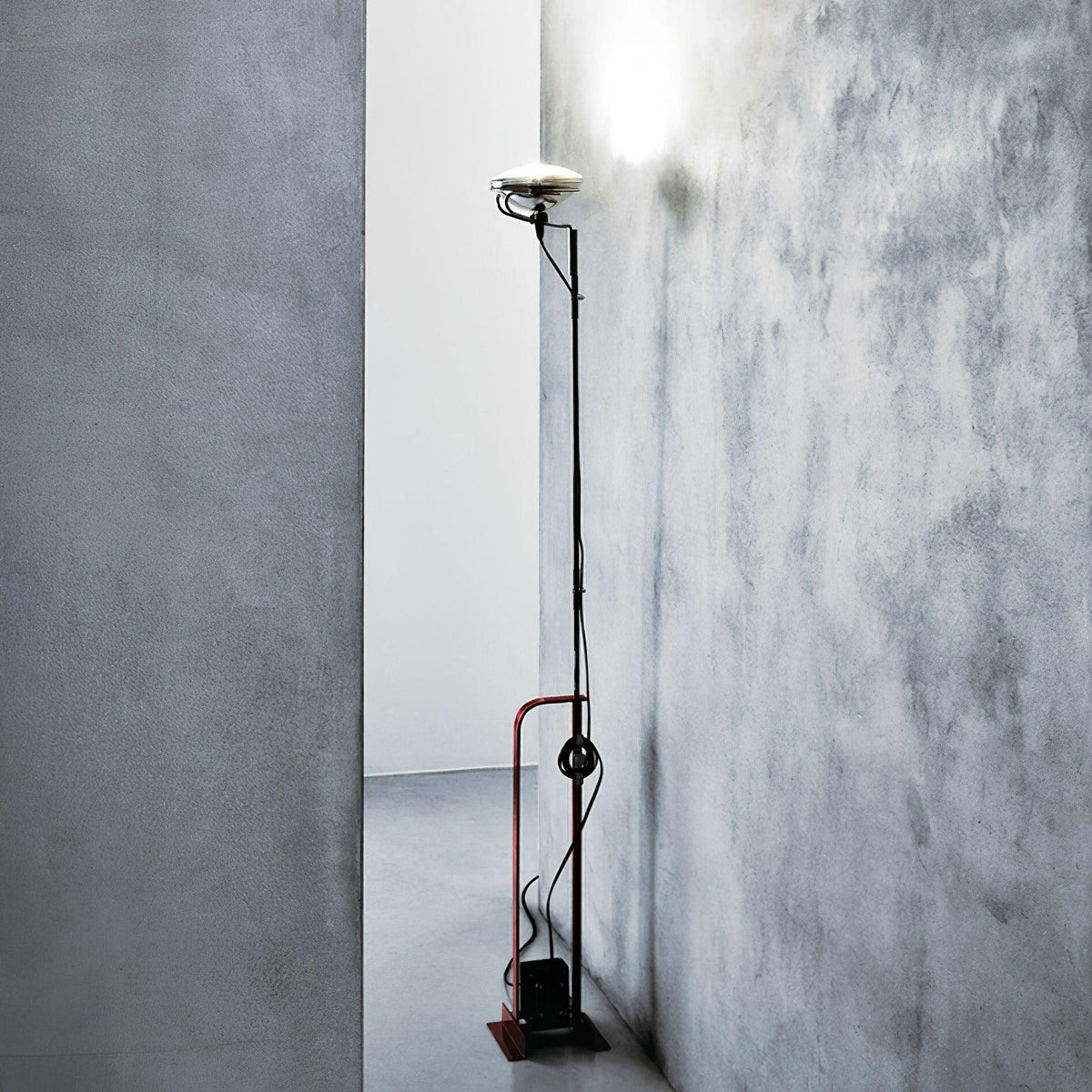 Jiro Contemporary Floor Lamp