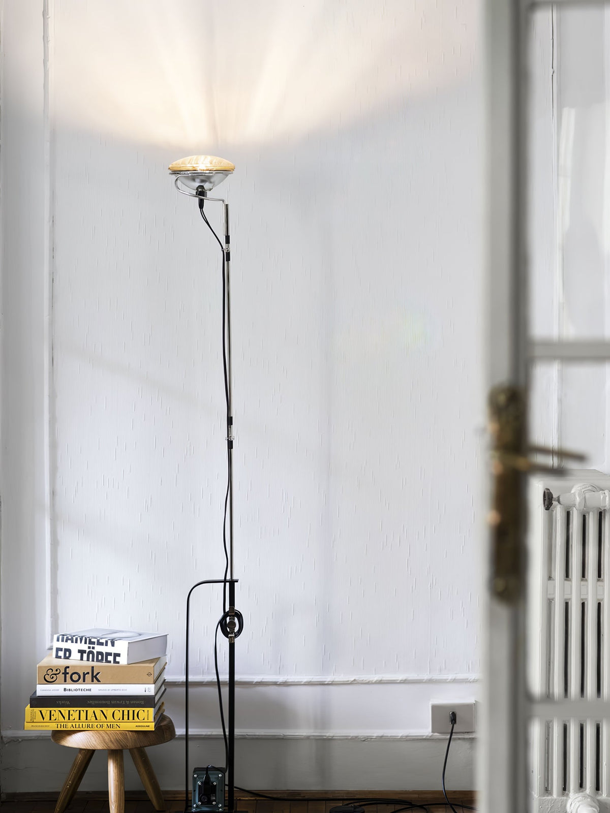 Jiro Contemporary Floor Lamp