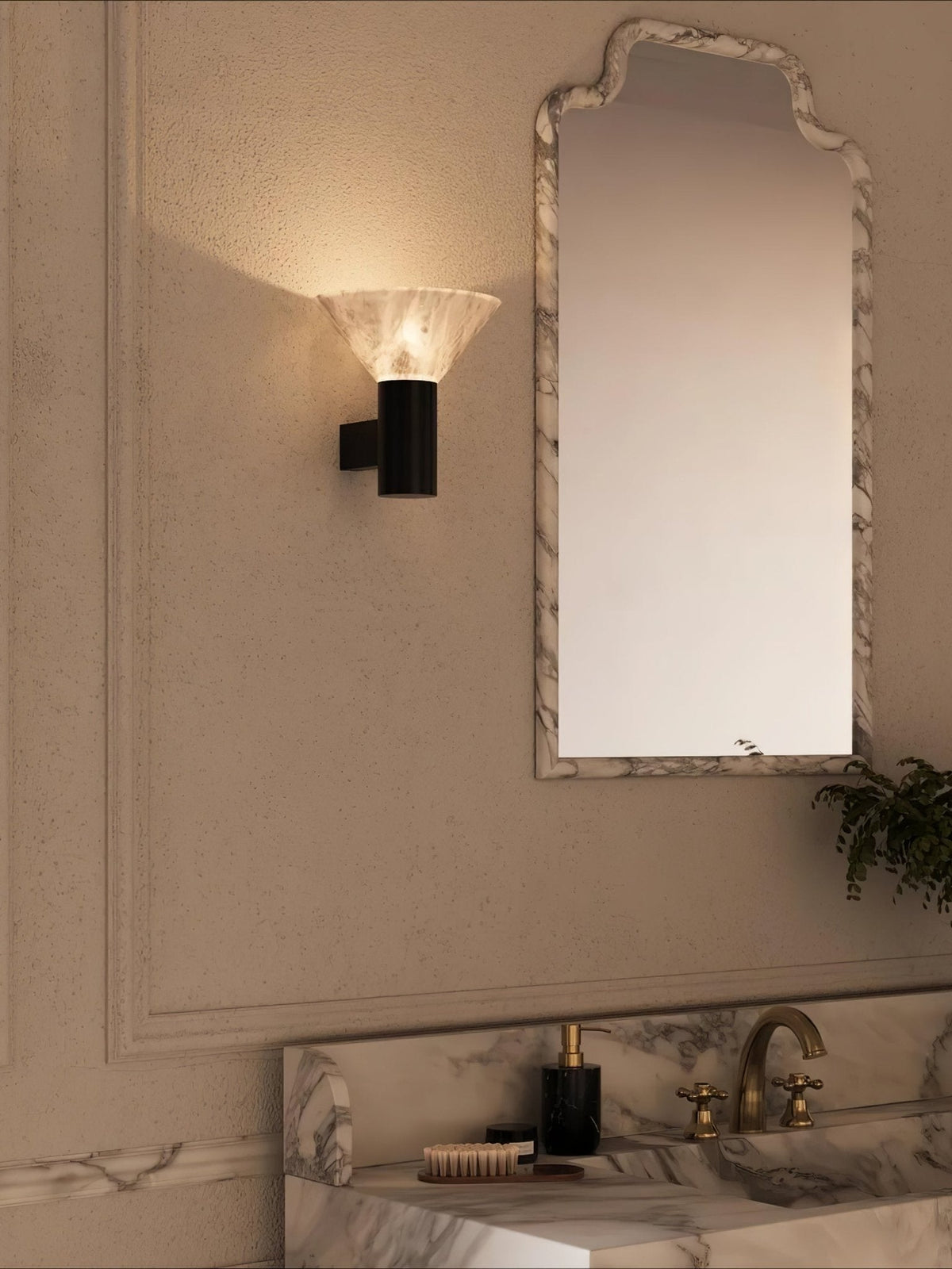 Rino Cone Alabaster Wall Light