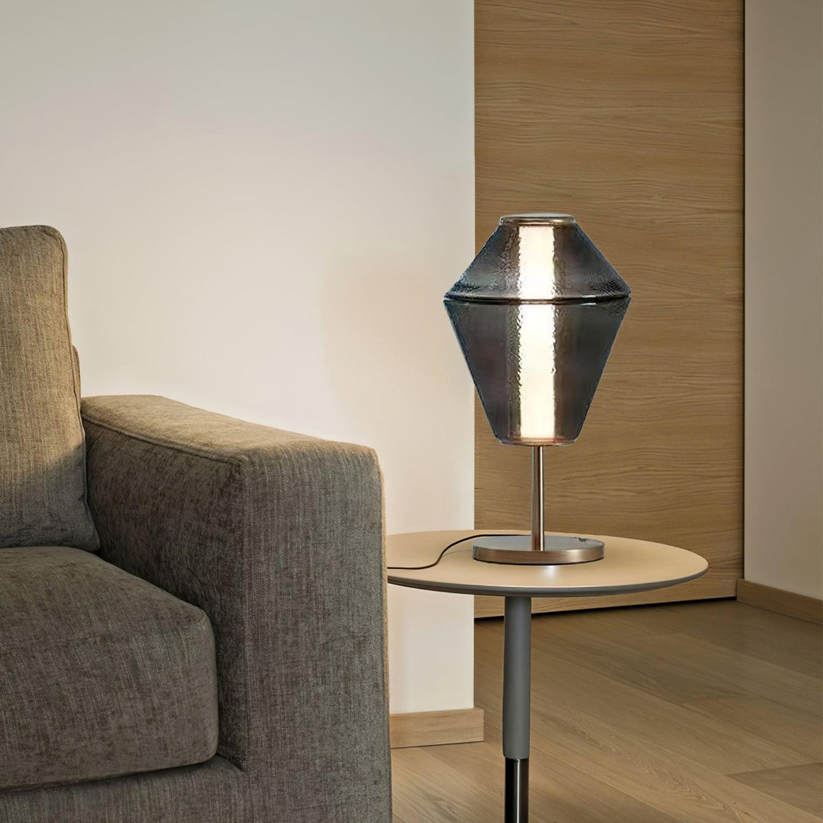 Noraiella Modern Table Lamp