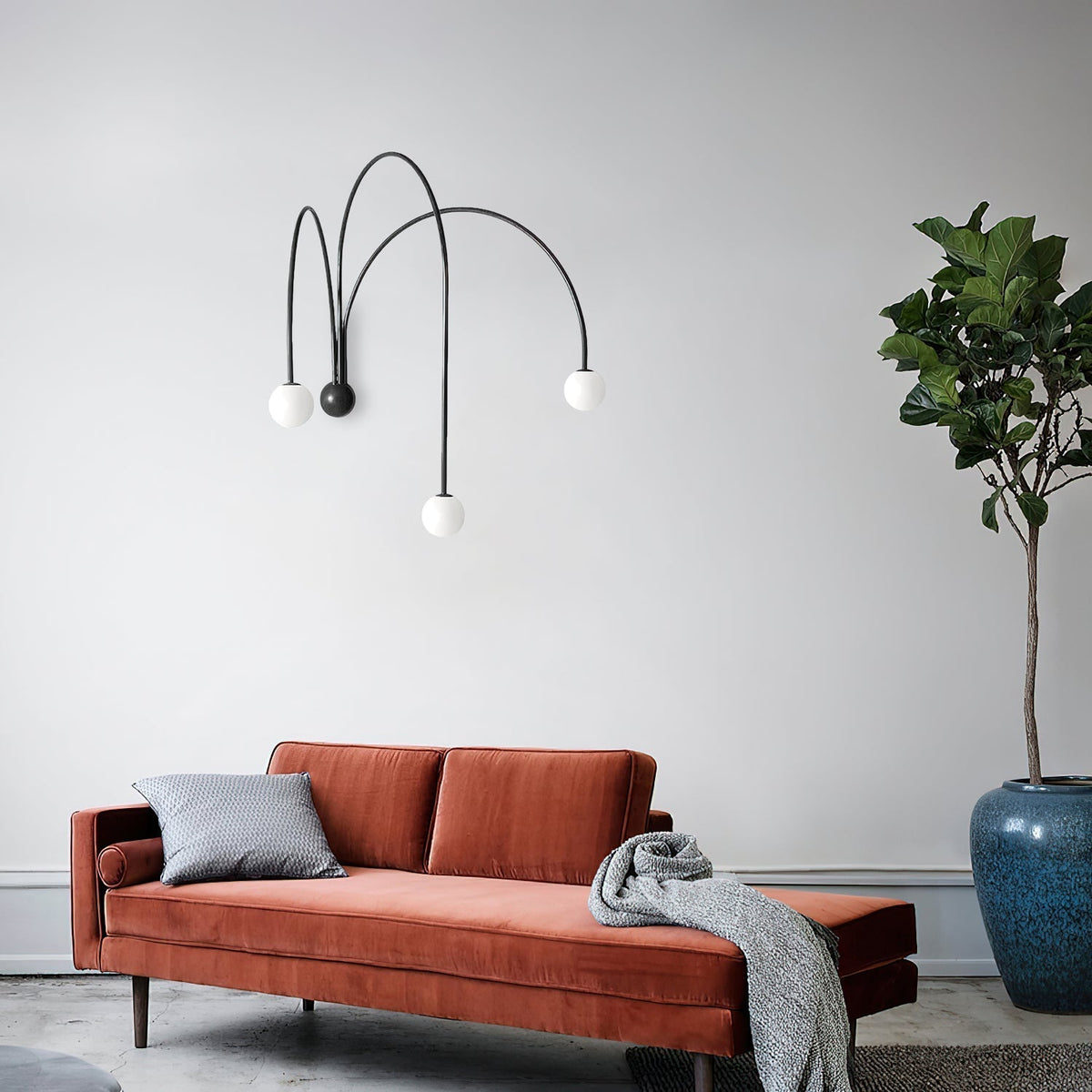 Porthyn Finale Wall Lamp