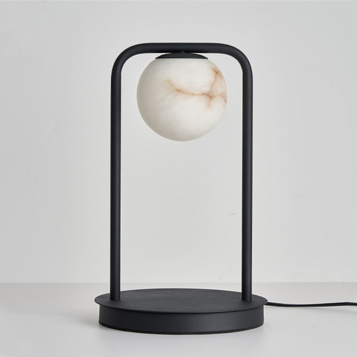 Virainaya Table Lamp