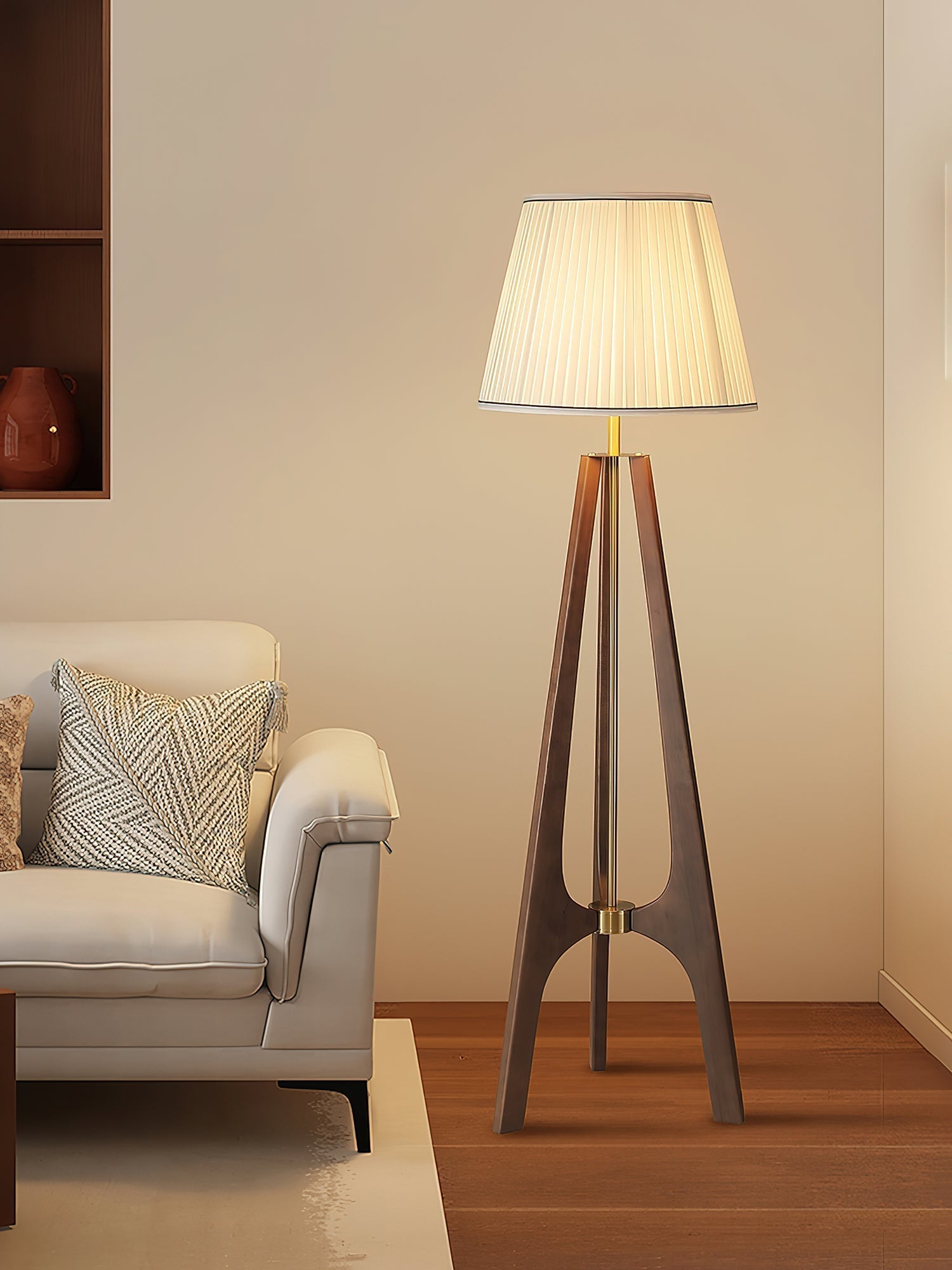 Halvyn Tripod Floor Lamp