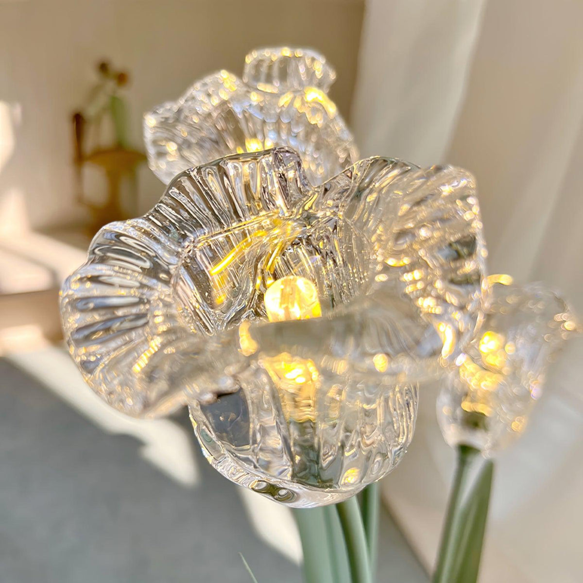 Aurdoril Whimsical Glass Table Lamp