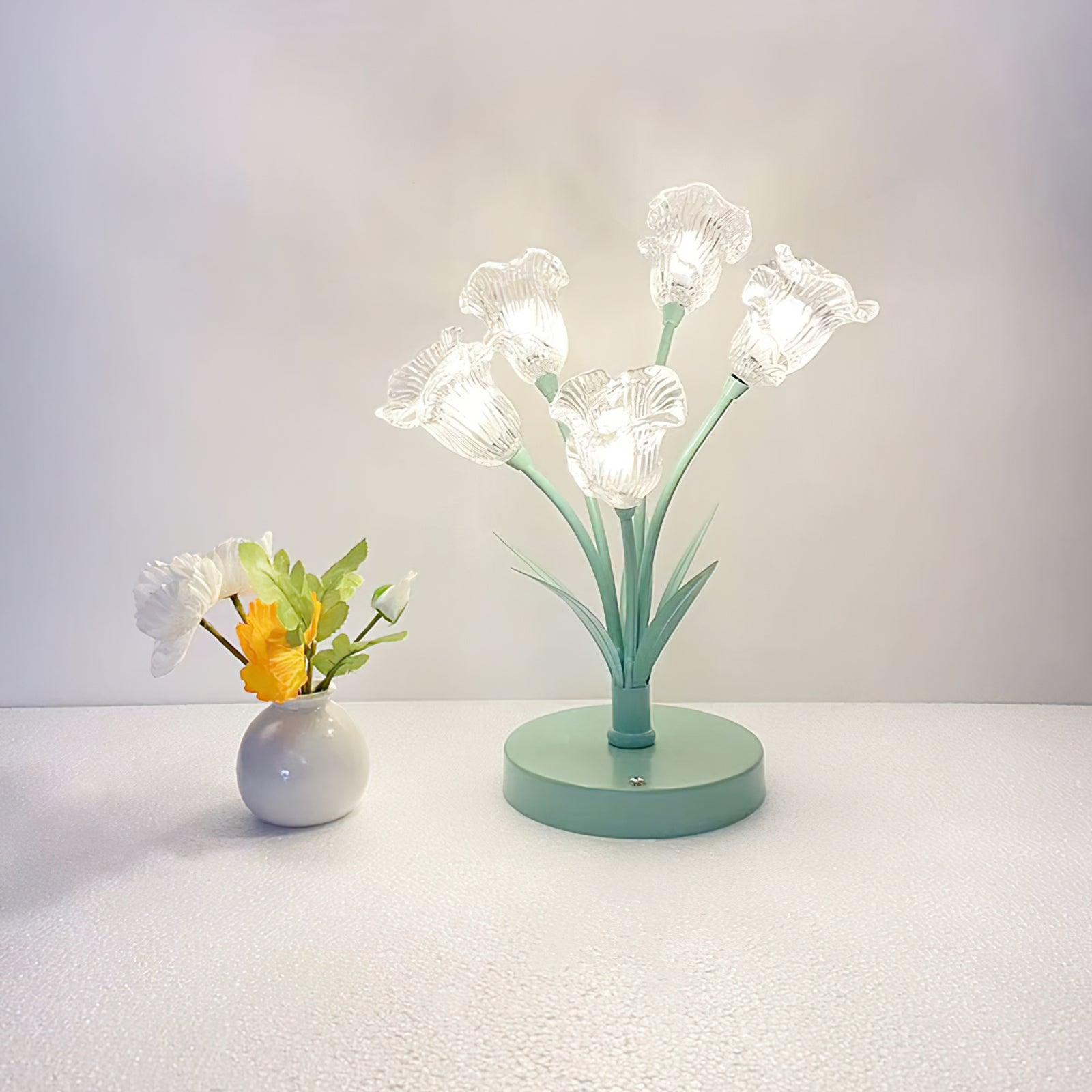 Aurdoril Whimsical Glass Table Lamp