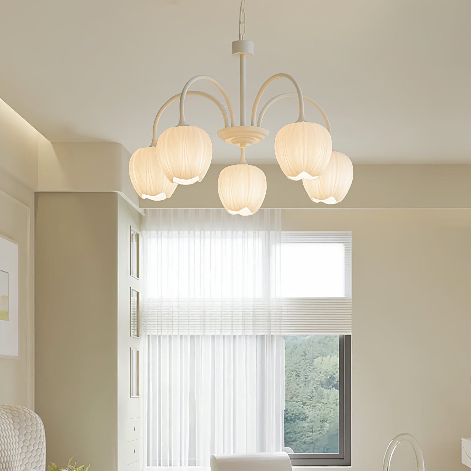 Fairmere Tulip Matcha Chandelier