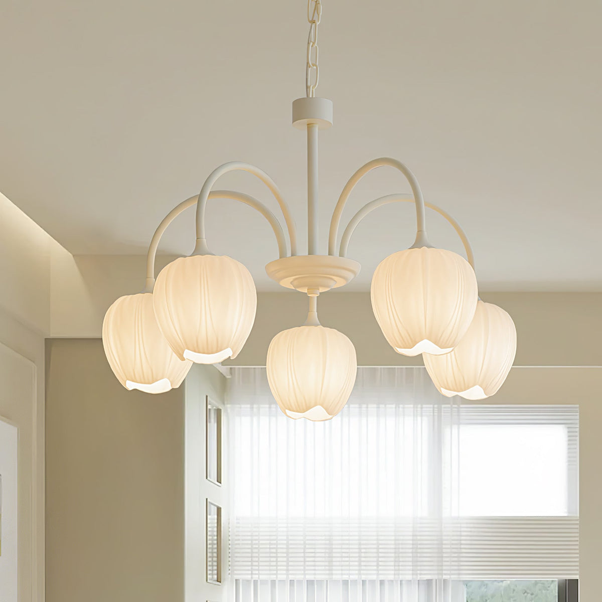Fairmere Tulip Matcha Chandelier