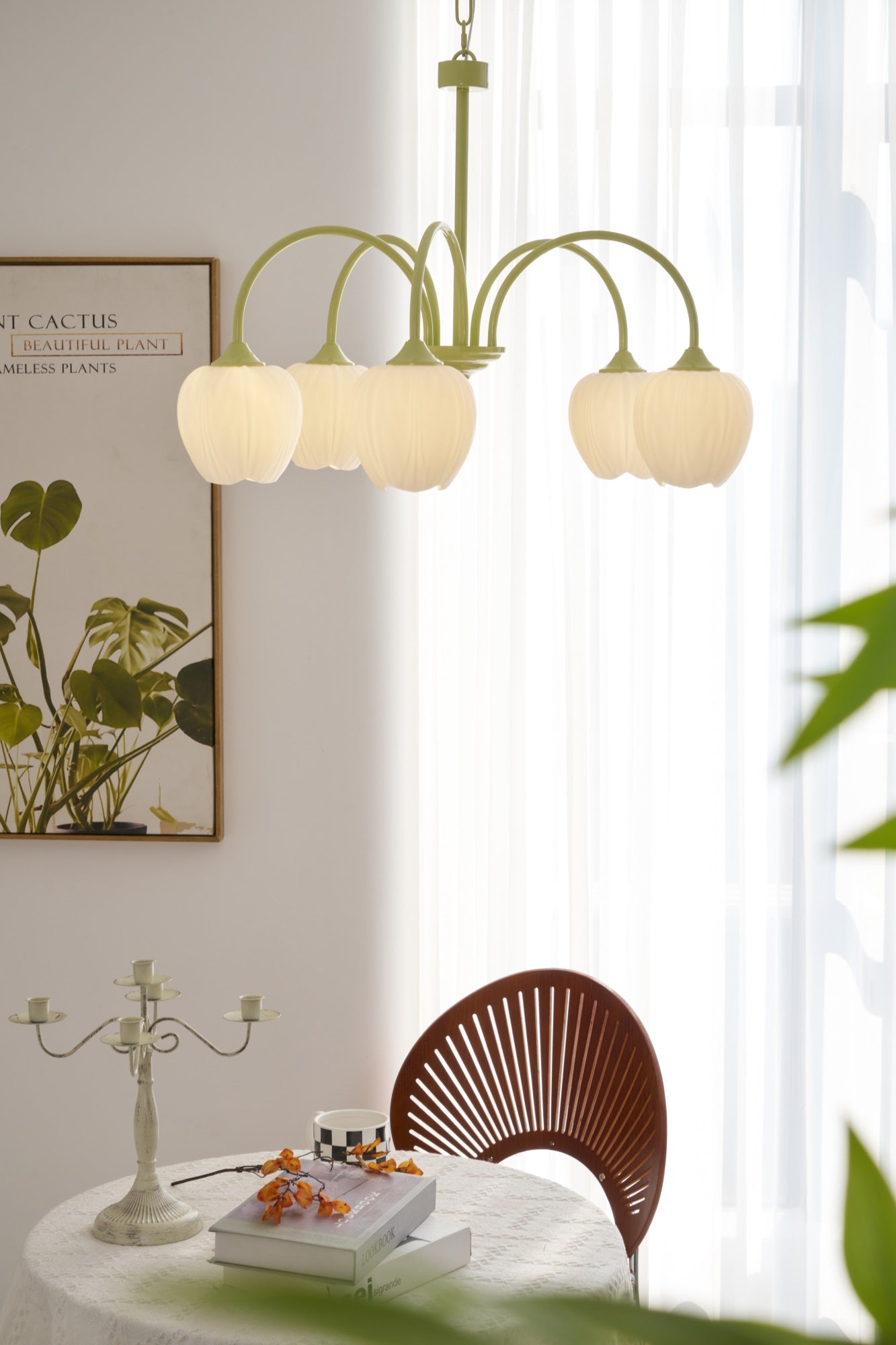 Fairmere Tulip Matcha Chandelier
