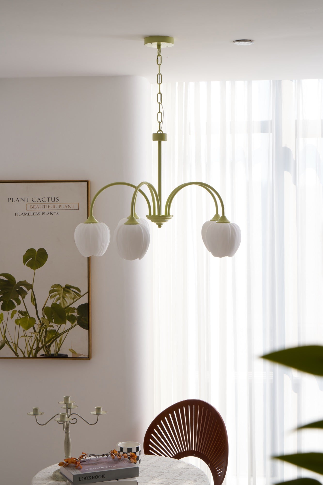 Fairmere Tulip Matcha Chandelier