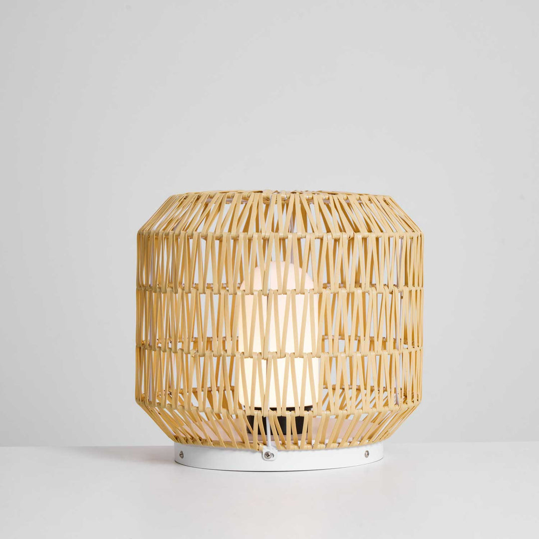 Velaleria Outdoor Light