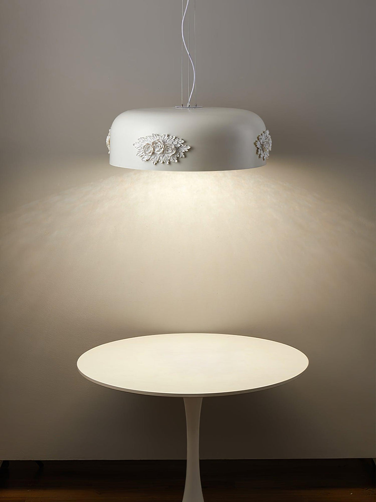 Vilaeos Minimalist Resin Wall Light