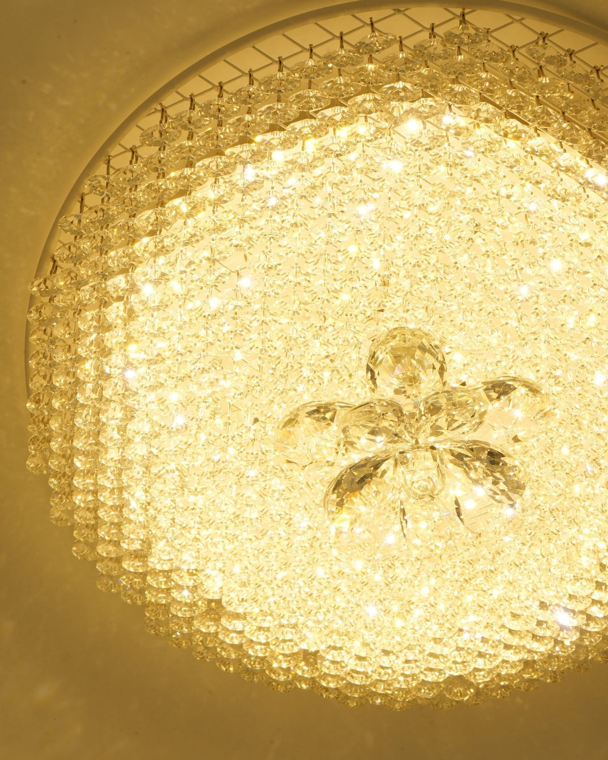 Vilaeos Minimalist Resin Wall Light