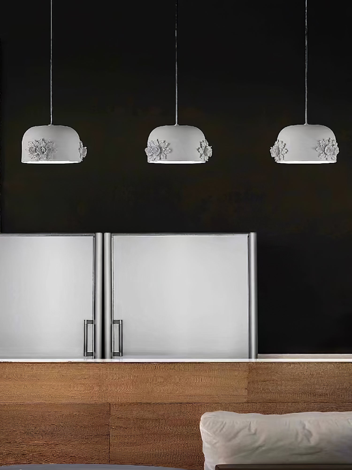 Vilaeos Minimalist Resin Wall Light