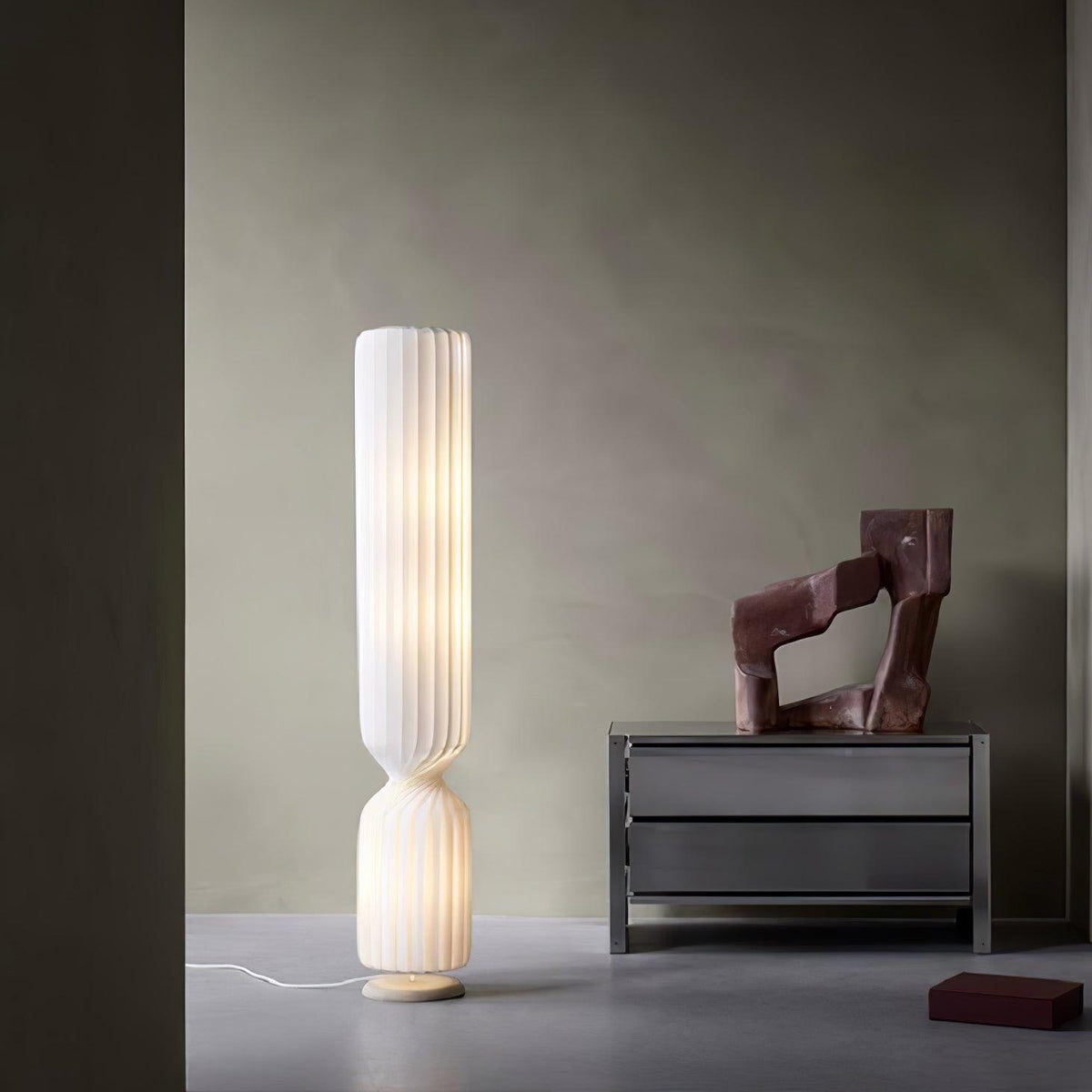Oraeoril Modern PVC Floor Lamp