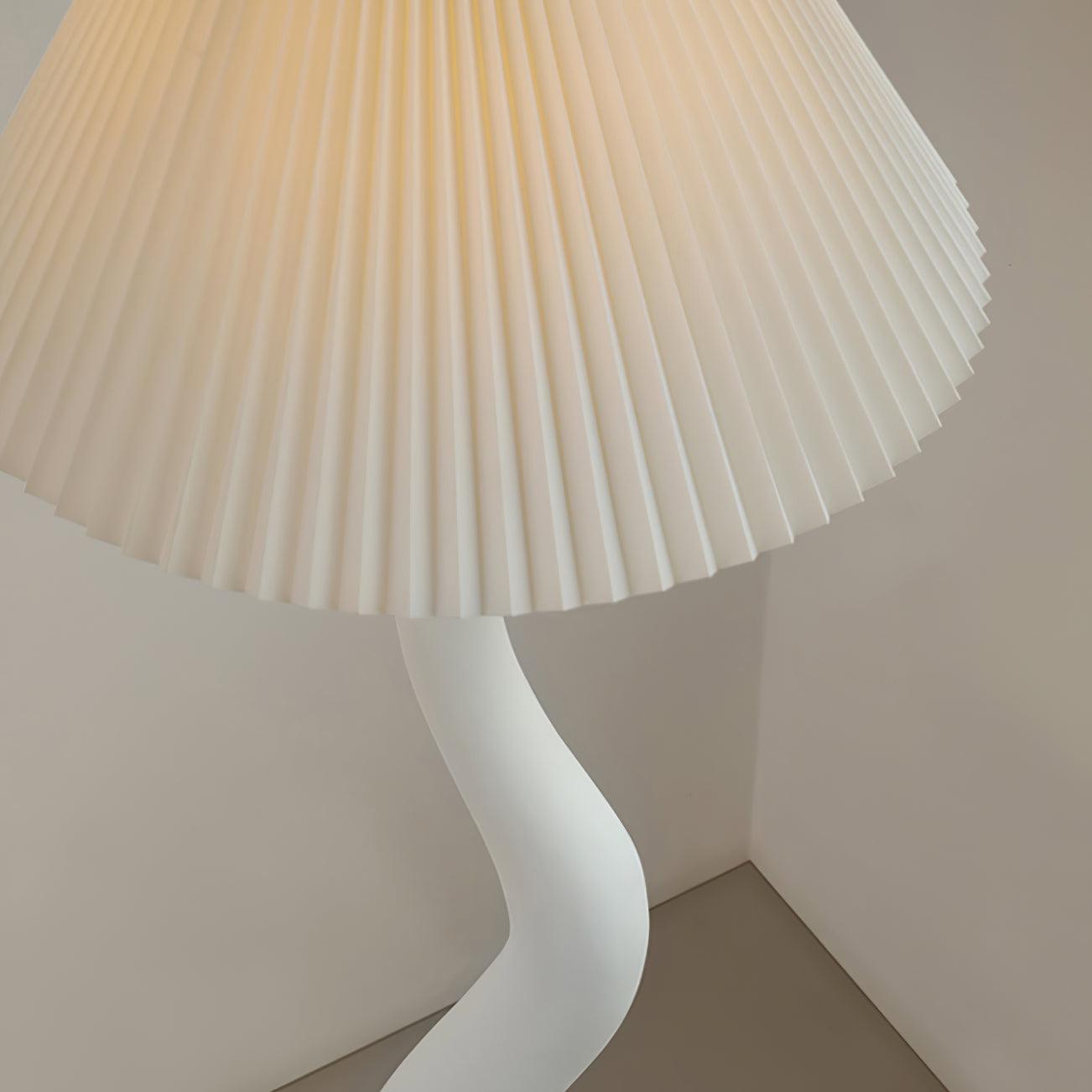 Bexyn Resin Fabric Floor Lamp