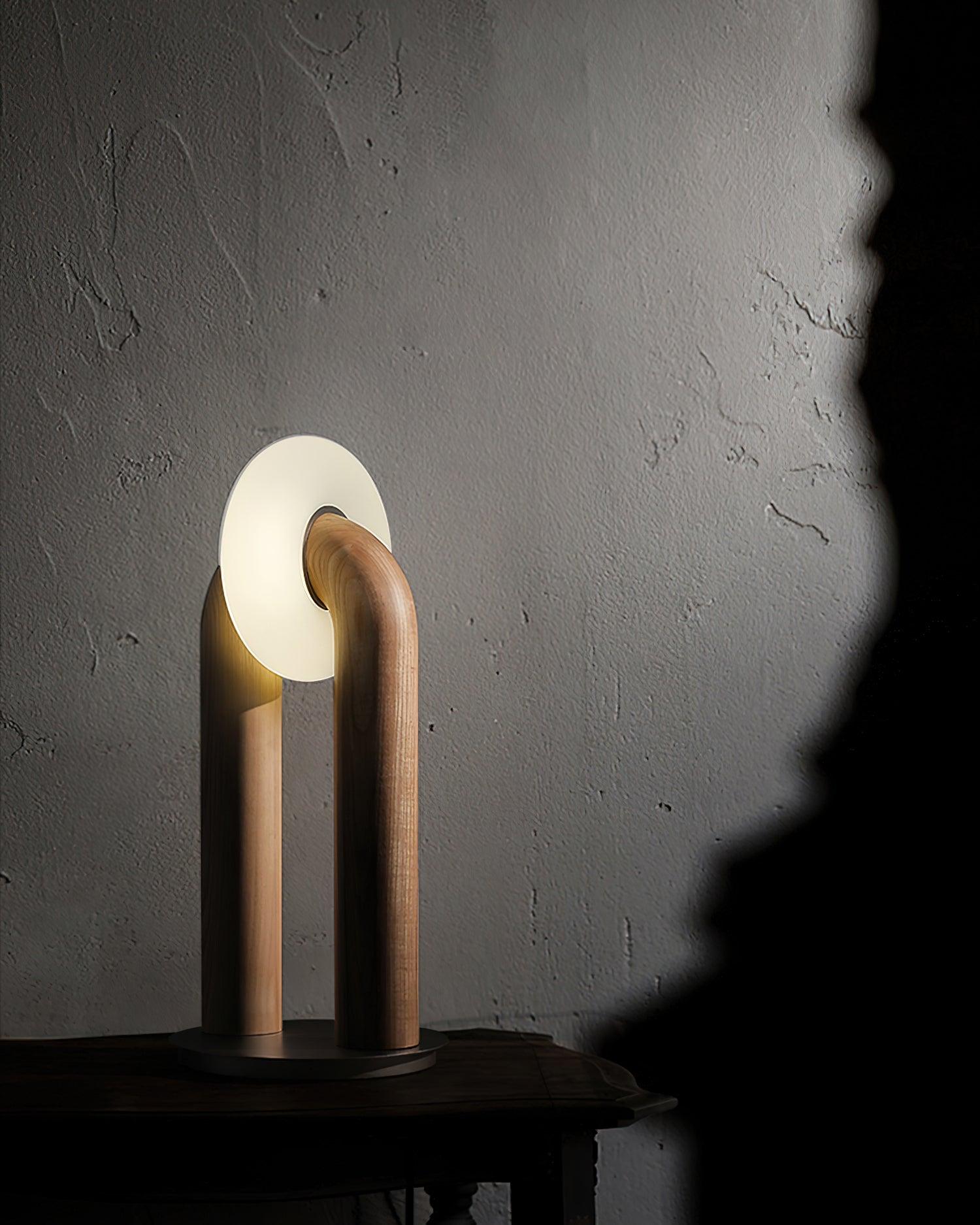 Elvelelia Vintage Wood Table Lamp