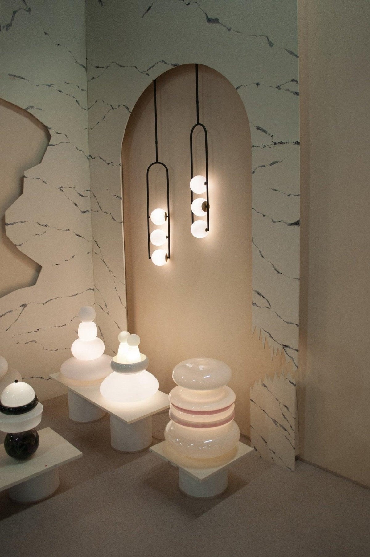 Evelaris Modern Minimalist Nordic Art Glass Pendant Lamp