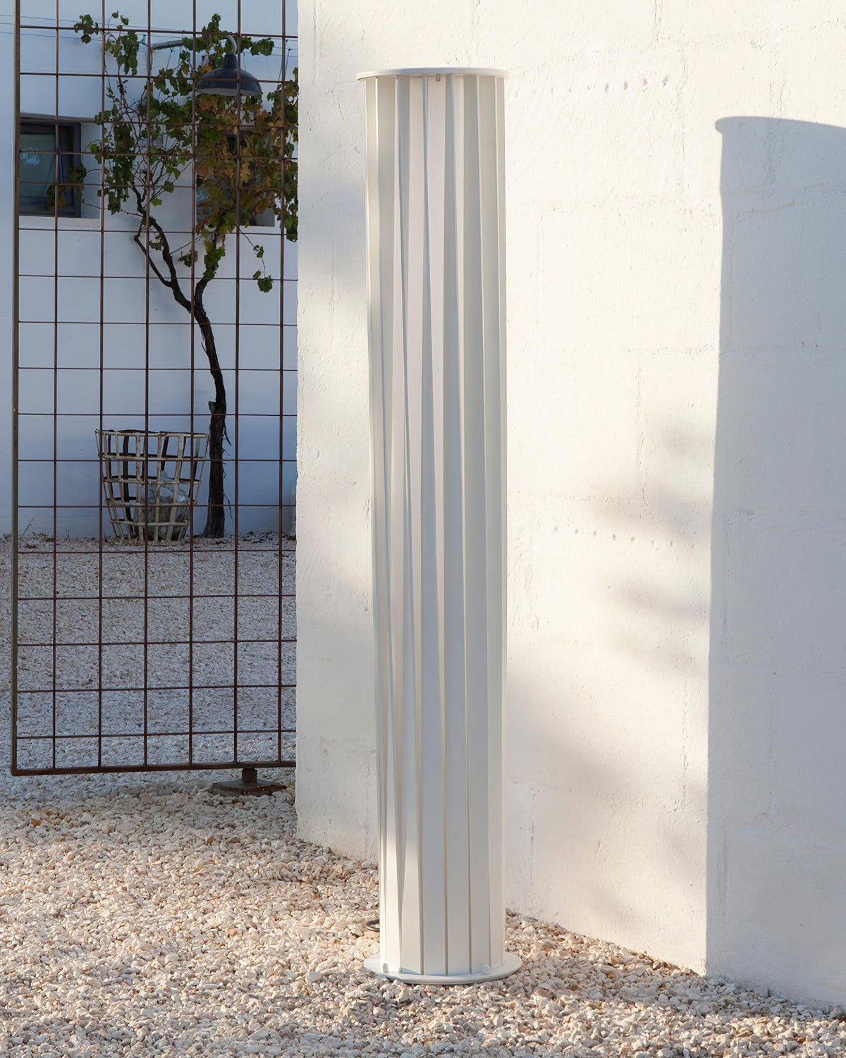 Veliria Acrylic Outdoor Light