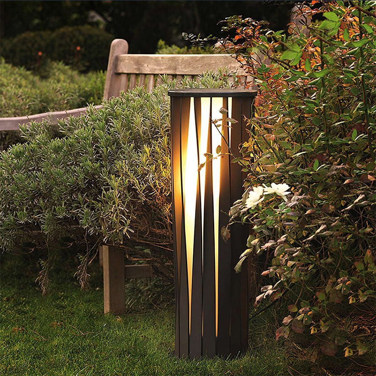 Veliria Acrylic Outdoor Light