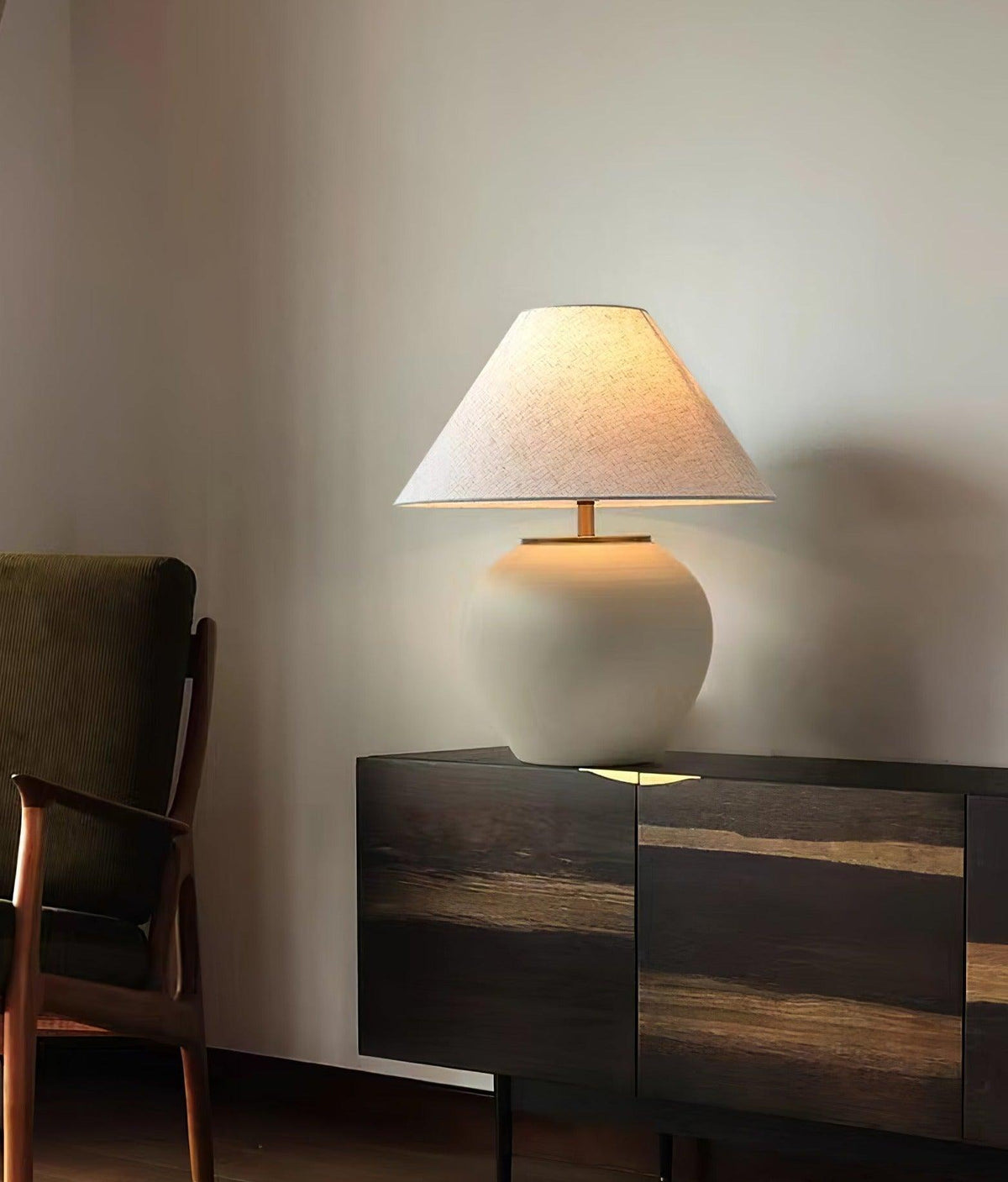 Etalis Ceramic Table Lamp