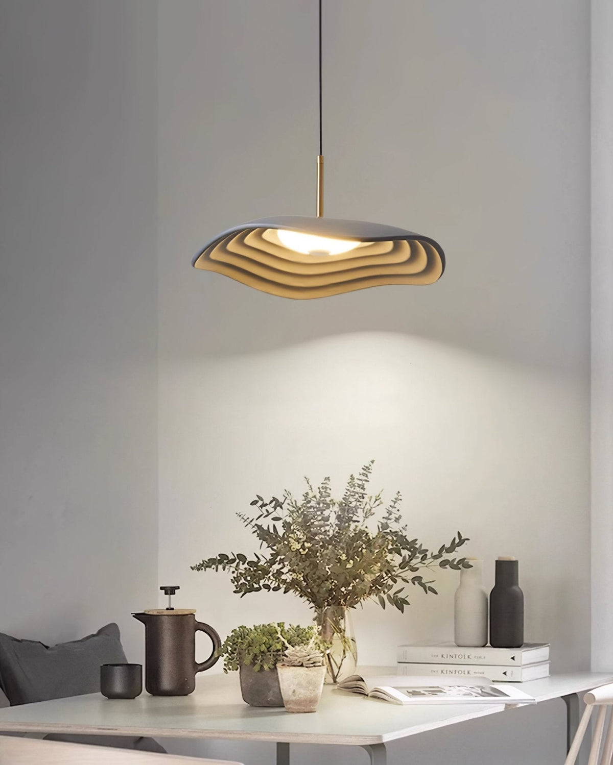 Zynthra Resin Artistic Pendant Lamp