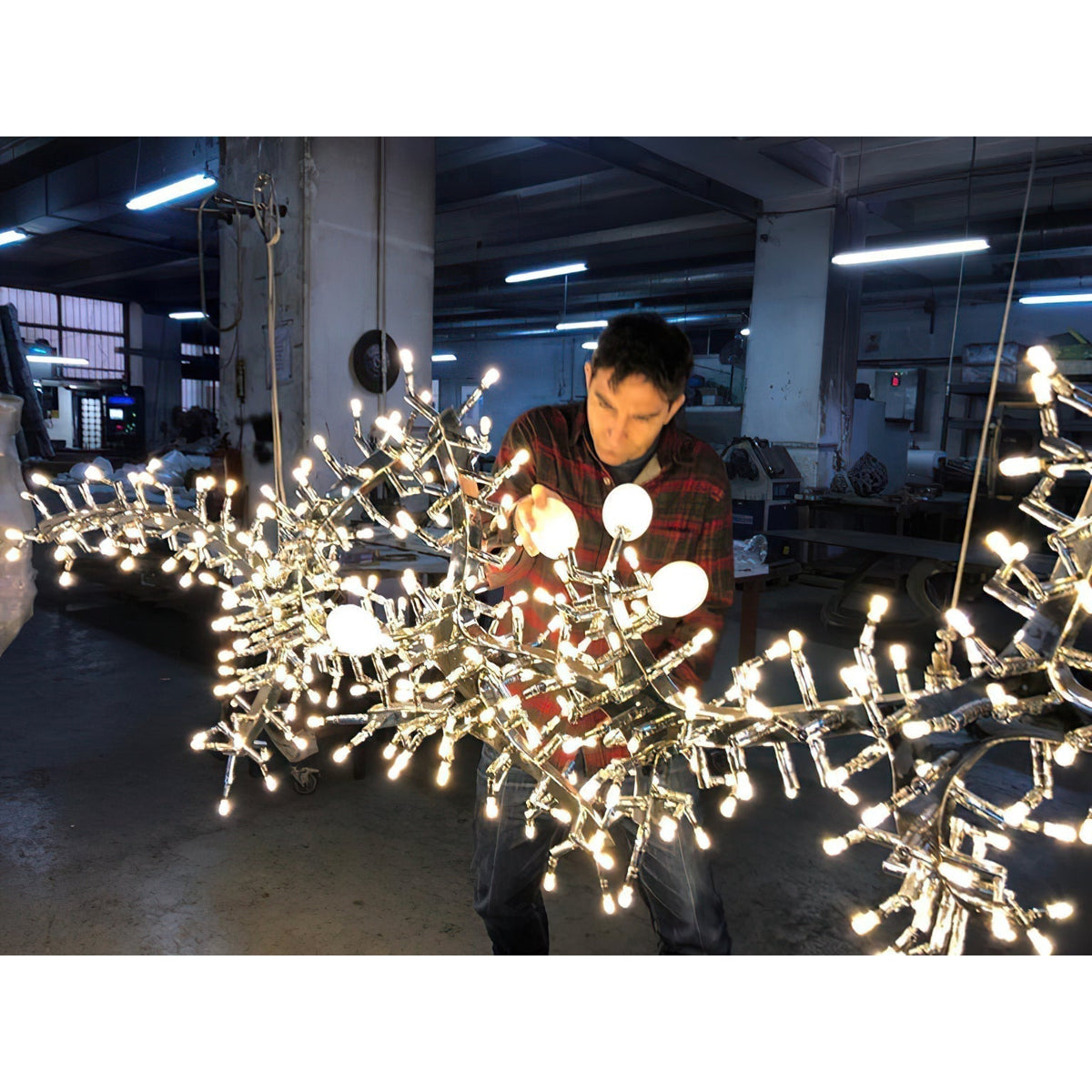 Lioraaria Glass Chandelier