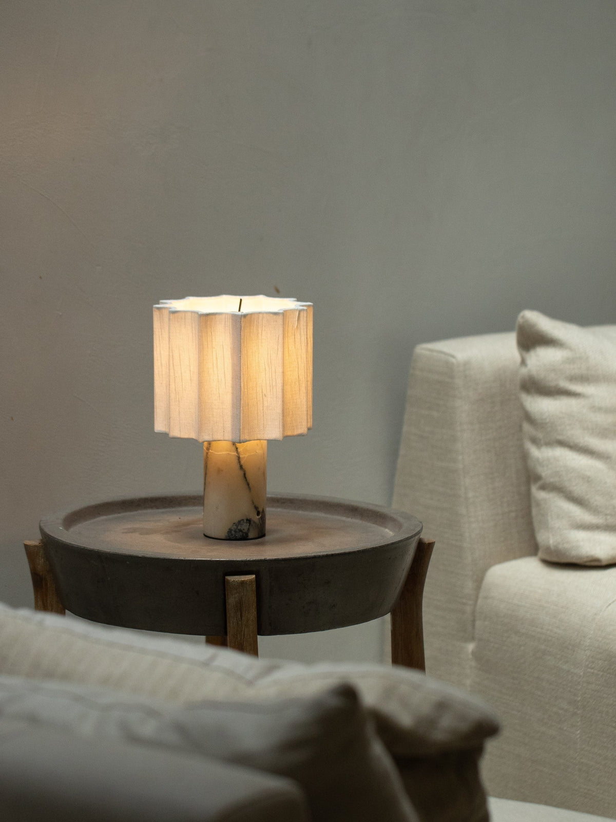 Selivella Table Lamp (Built-in Battery)