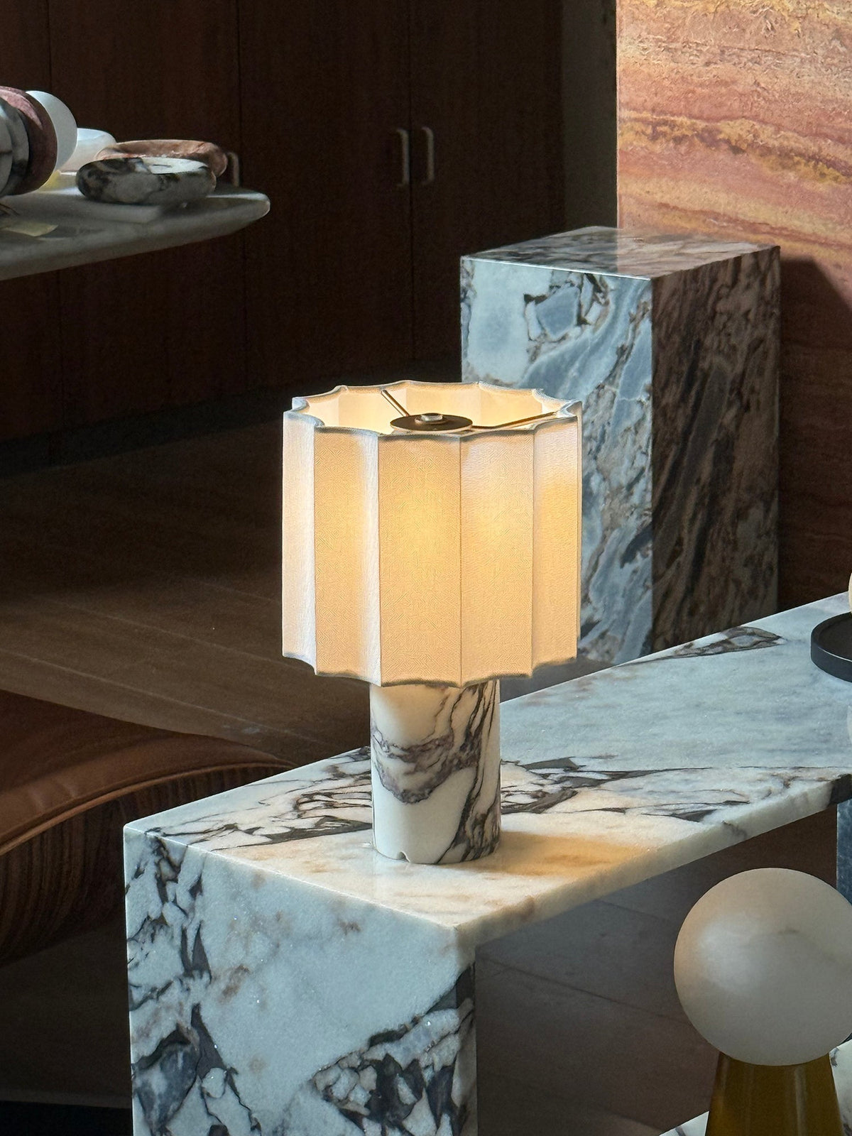 Selivella Table Lamp (Built-in Battery)