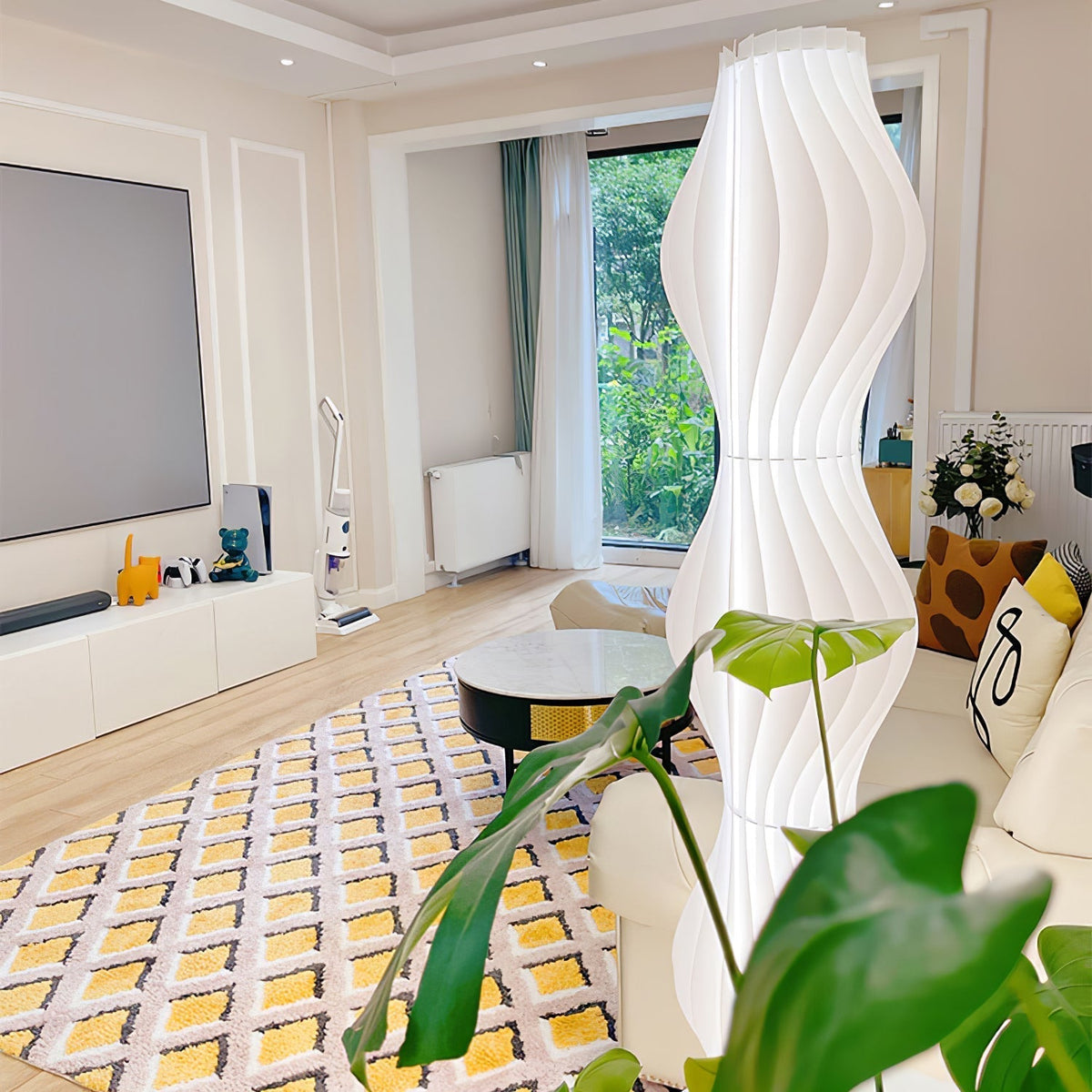 Dotha Contemporary Floor Lamp