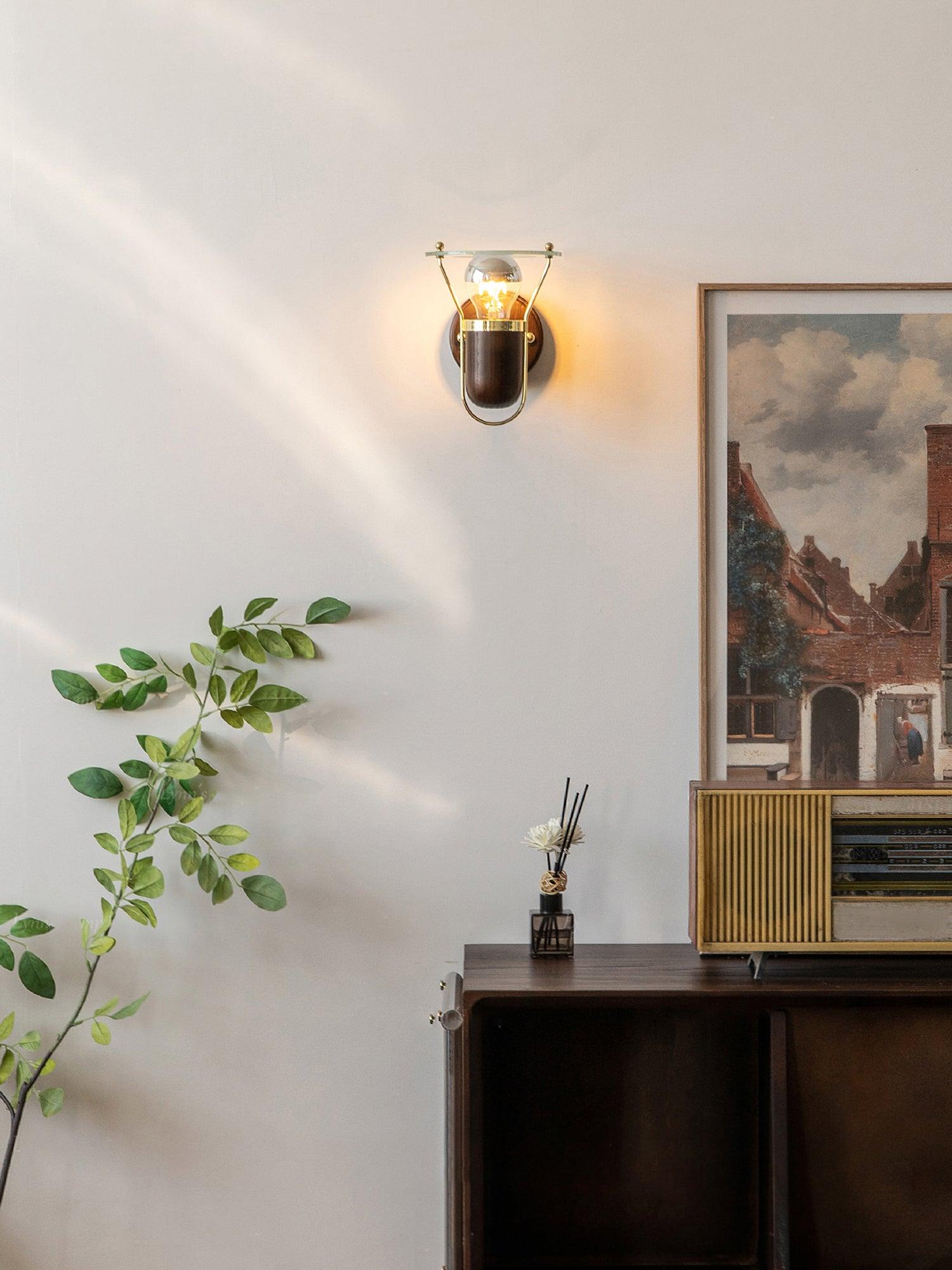 Syliraya Wood Retro Wall Light