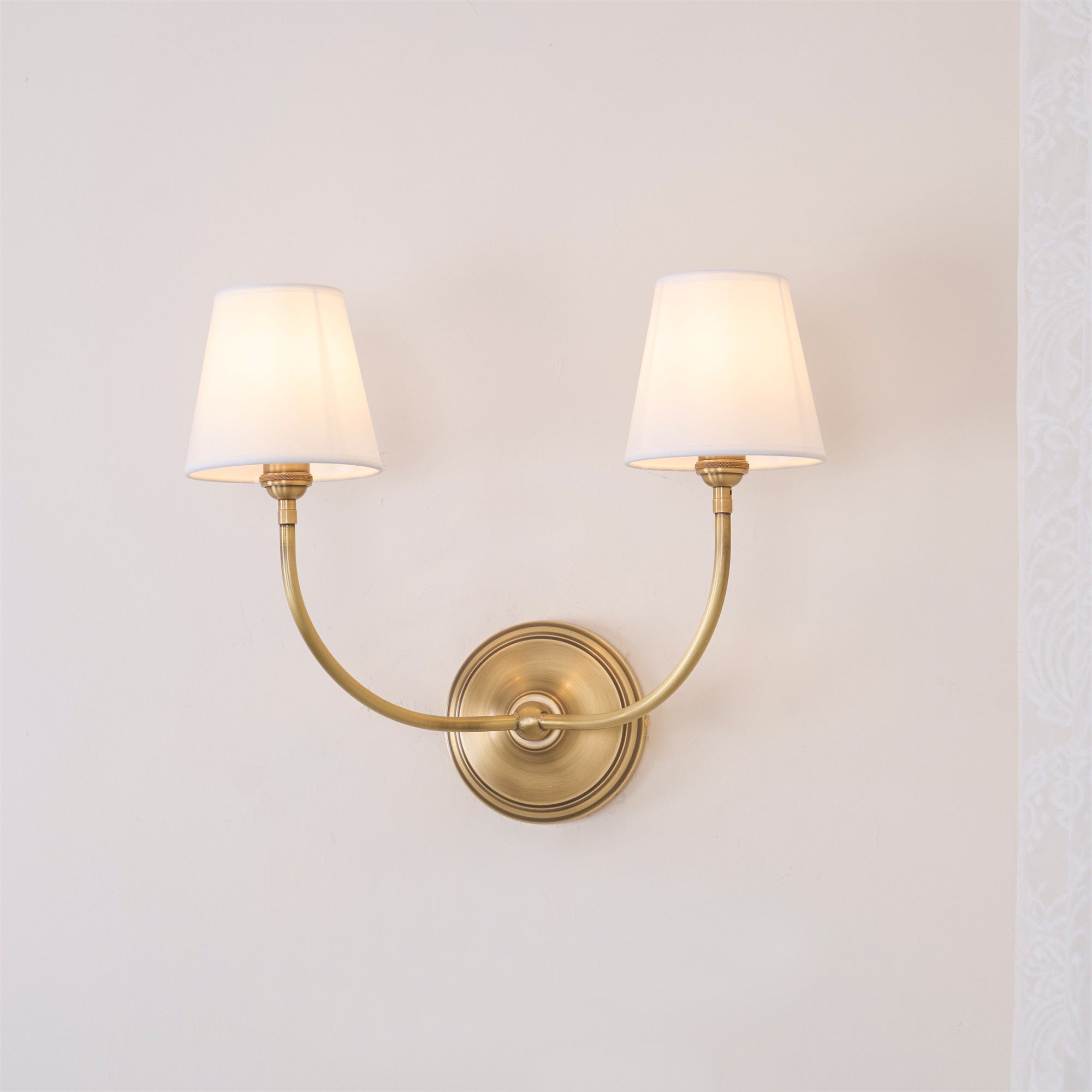 Varen Classic Black Bronze Wall Lamp