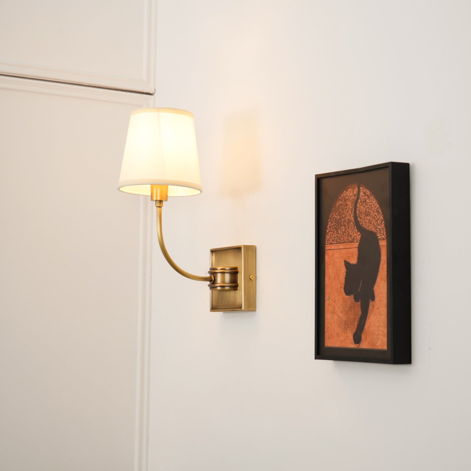 Varen Classic Black Bronze Wall Lamp