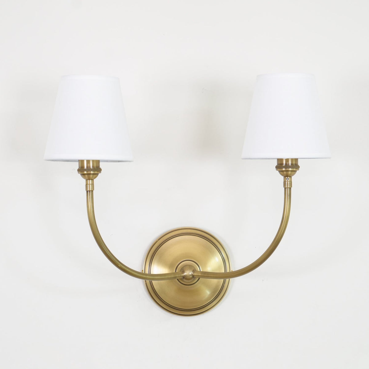 Lumoise Wall Lamp