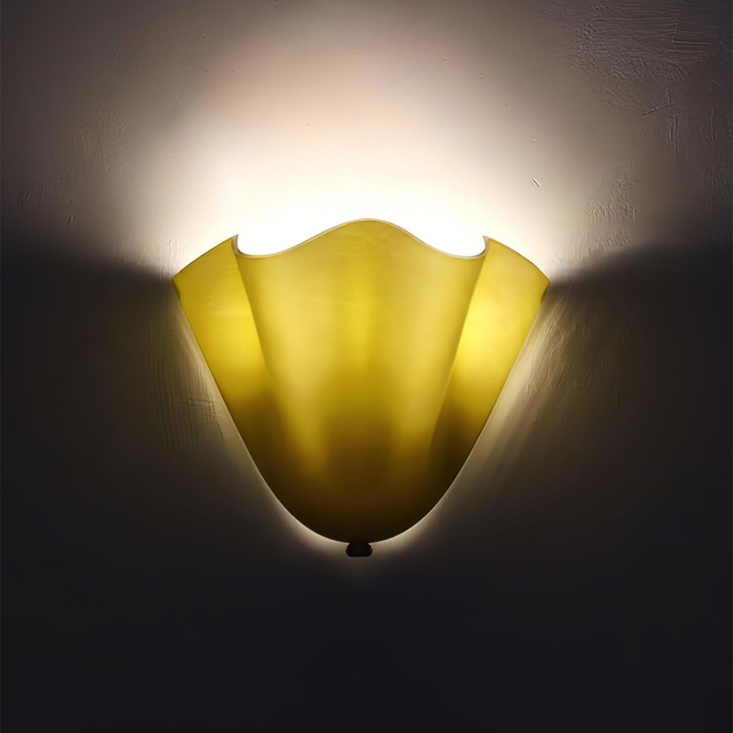 Elara Wall Lamp - Neutral Decor