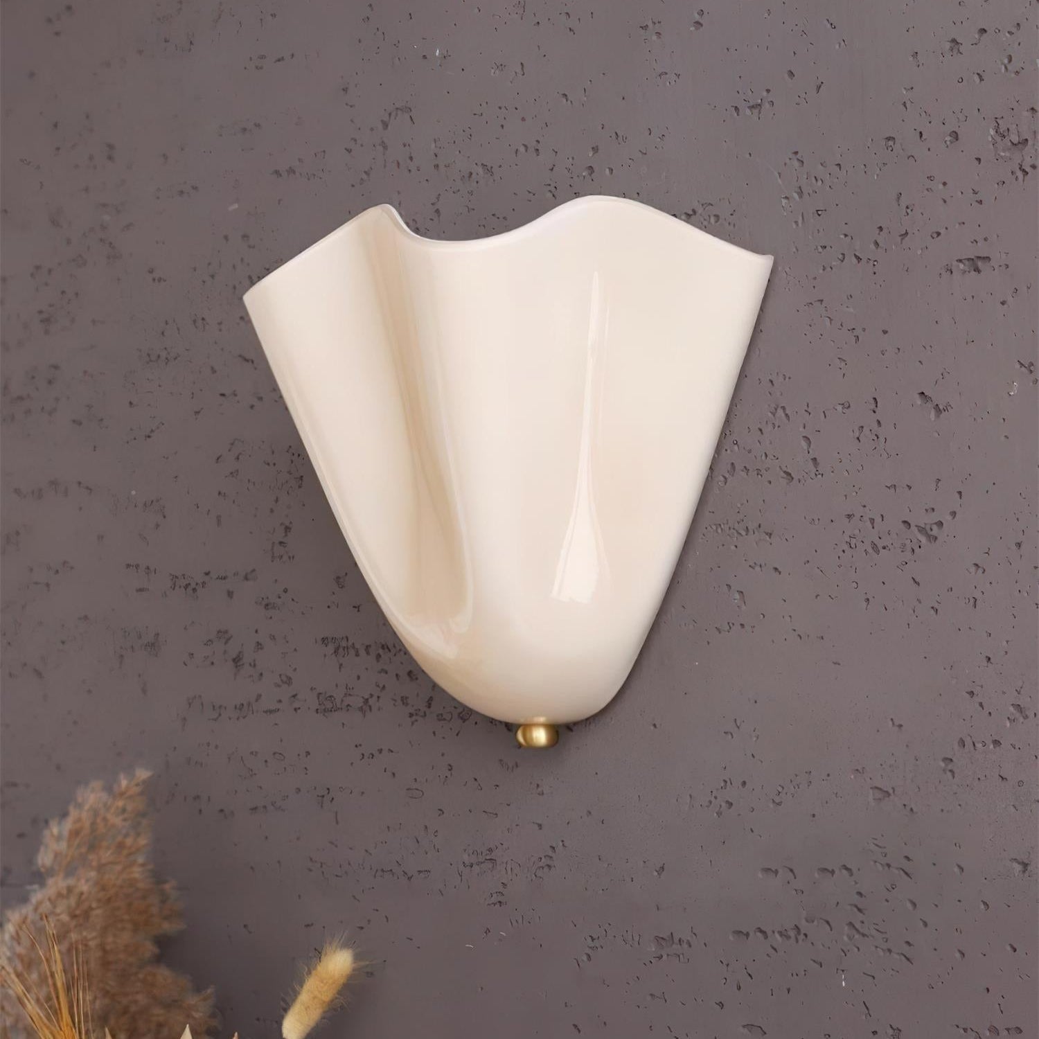 Elara Wall Lamp - Neutral Decor