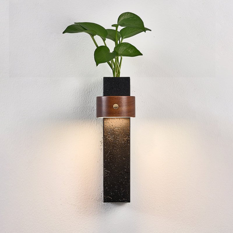 Prax Adjustable Rechargeable Wall Lamp