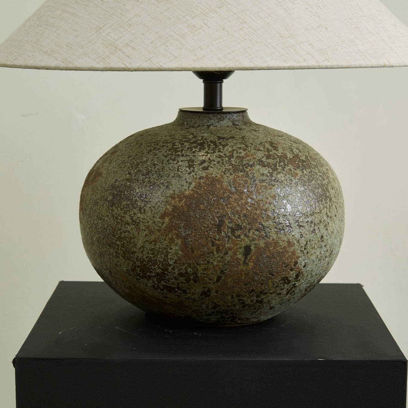 Faye Modern Ceramics Table Lamp