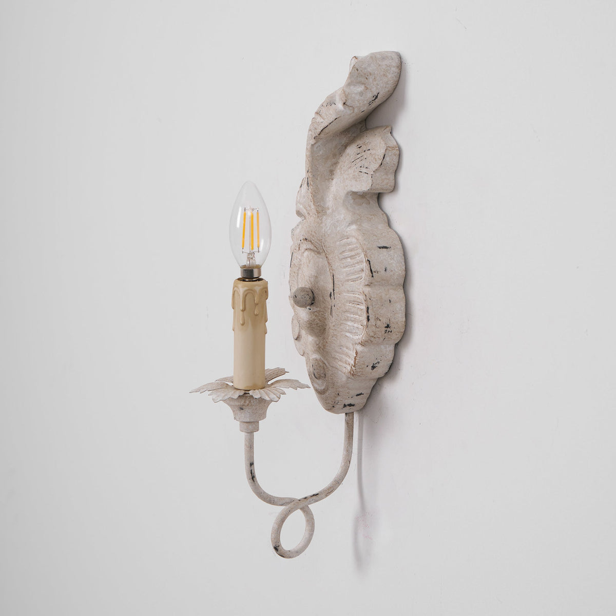 Veda Wood Indoor Wall Lamp