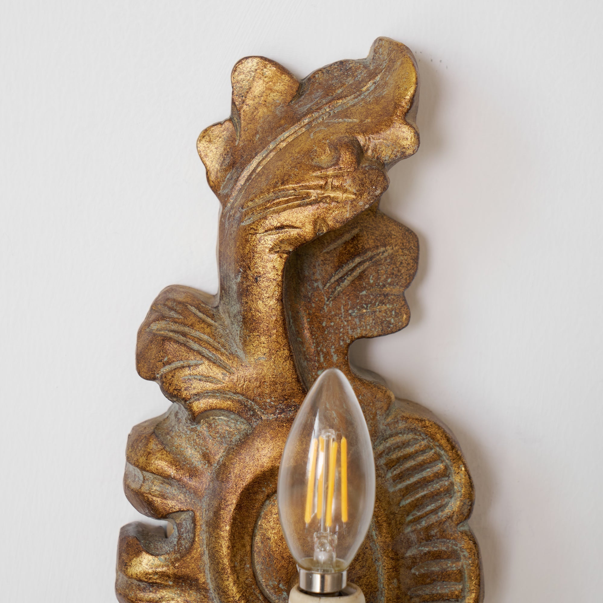 Veda Wood Indoor Wall Lamp