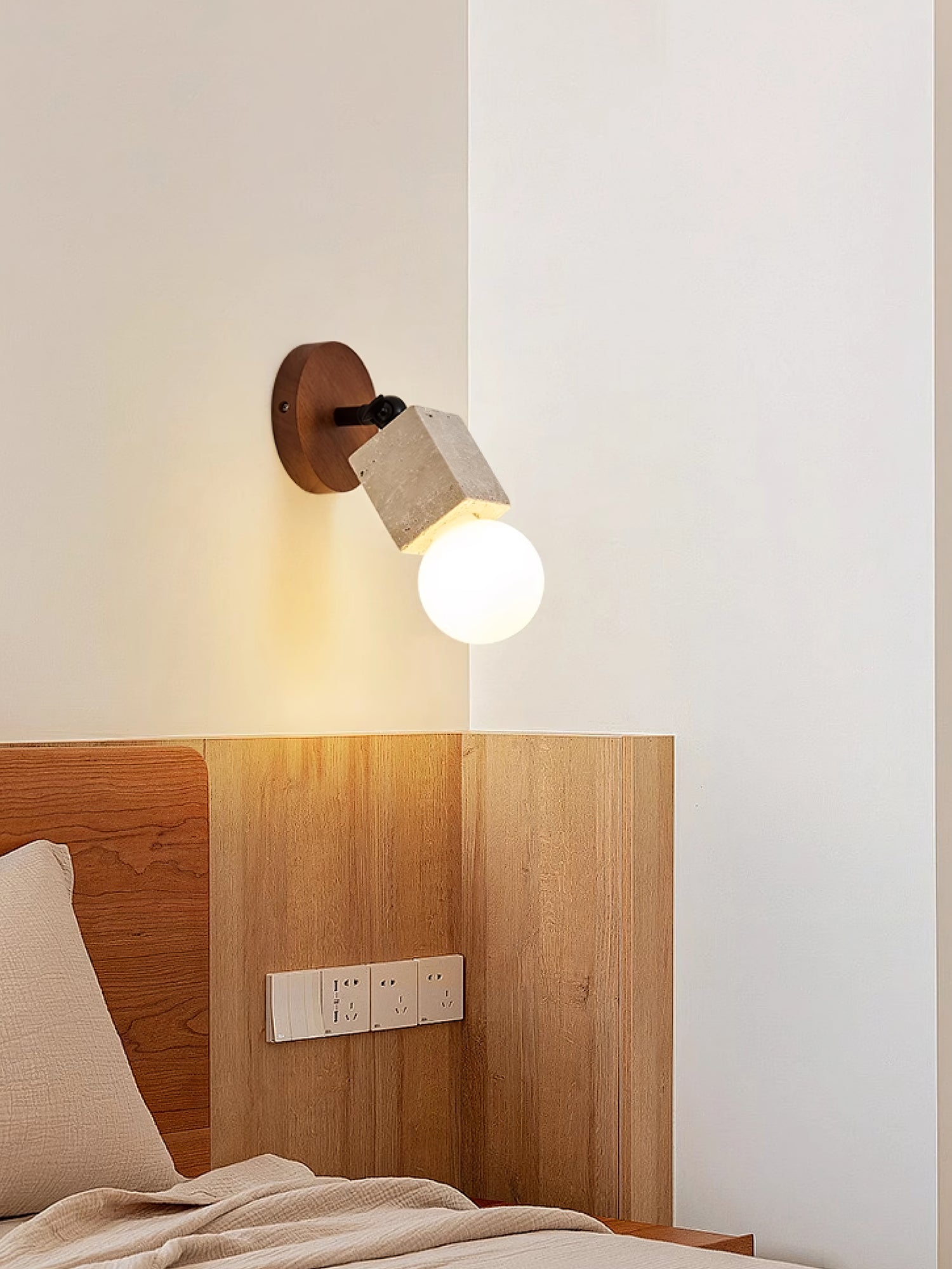 Cesilyra Cylindrical-Tube Travertine Wall Light