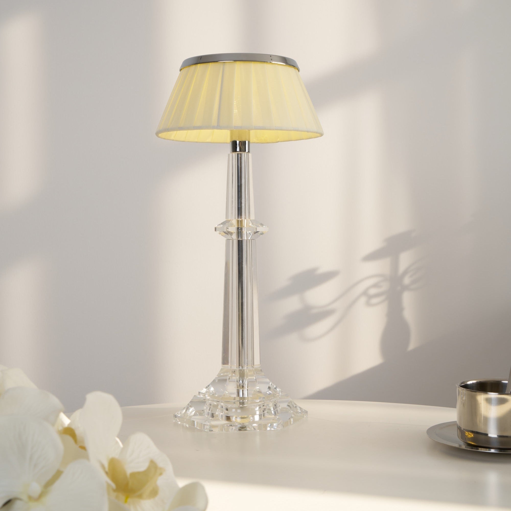 Haloza Fabric Luxurious Table Lamp