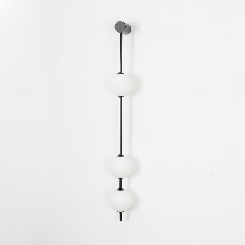 Lustra Wall Lamp Vertical Balls Brass - Neutral Decor