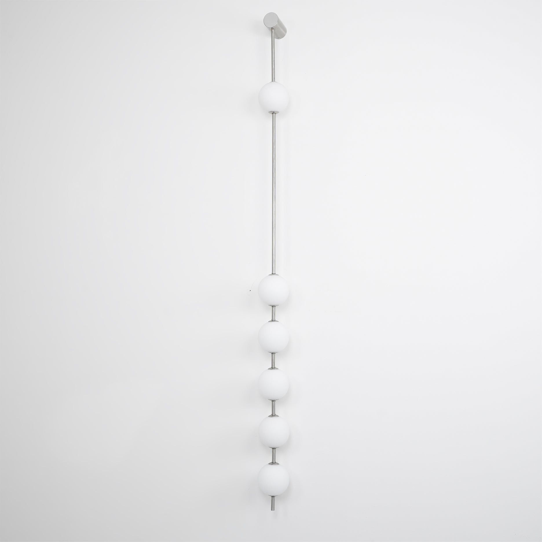 Lustra Wall Lamp Vertical Balls Brass - Neutral Decor