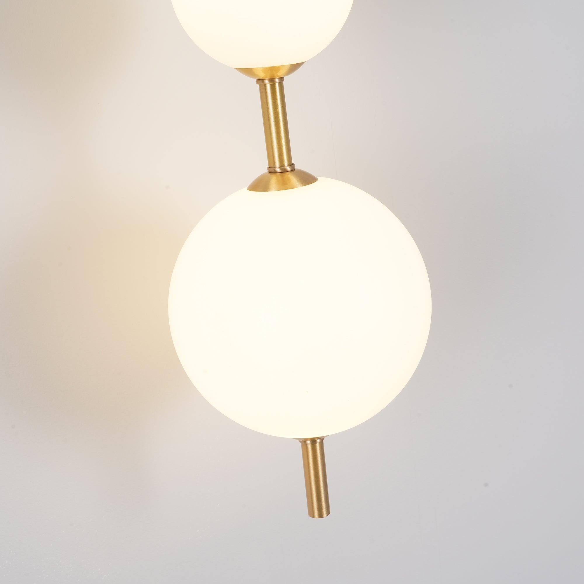 Ilraeia Vertical Globe Plug-in Wall Lamp