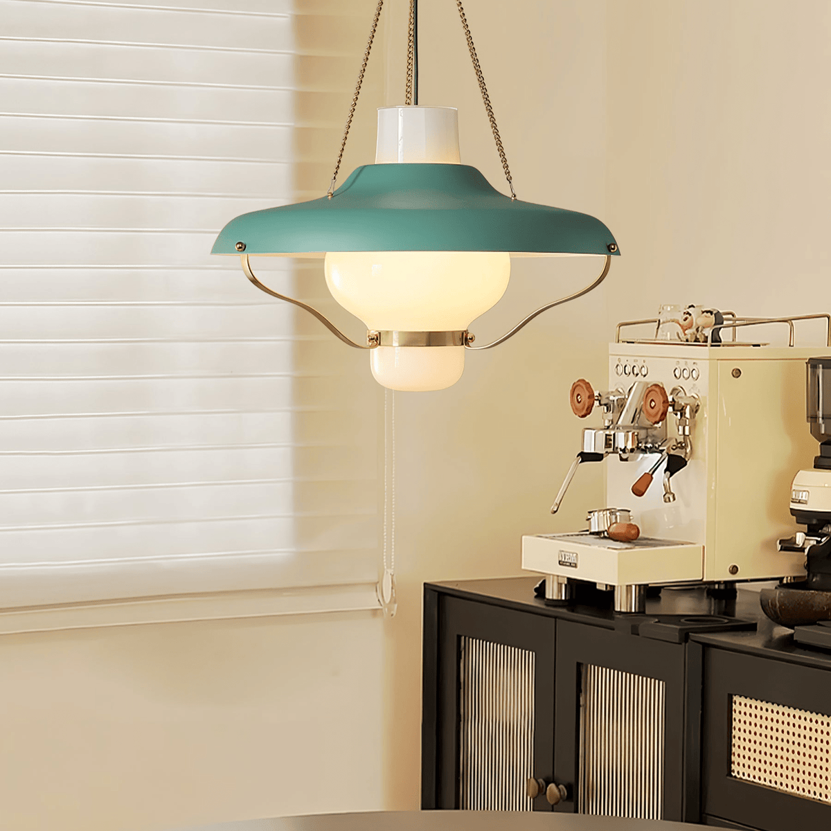 Olaeon Mid-Century Glass Pendant Light