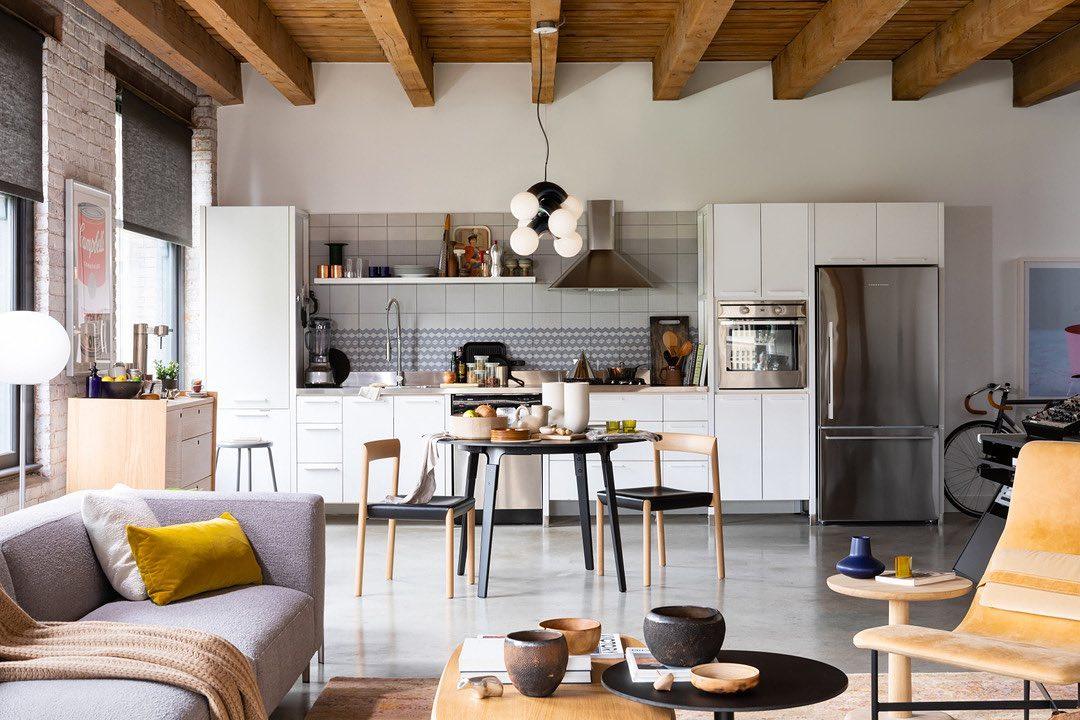 Ermira Premium Nordic Art Glass Pendant Lamp