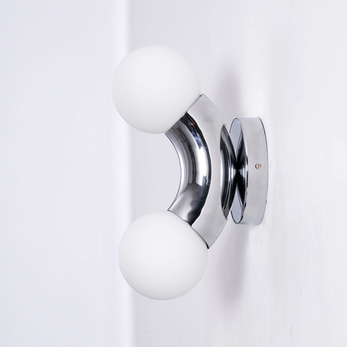 Vaelorn Premium Nordic Art Glass Wall Lamp