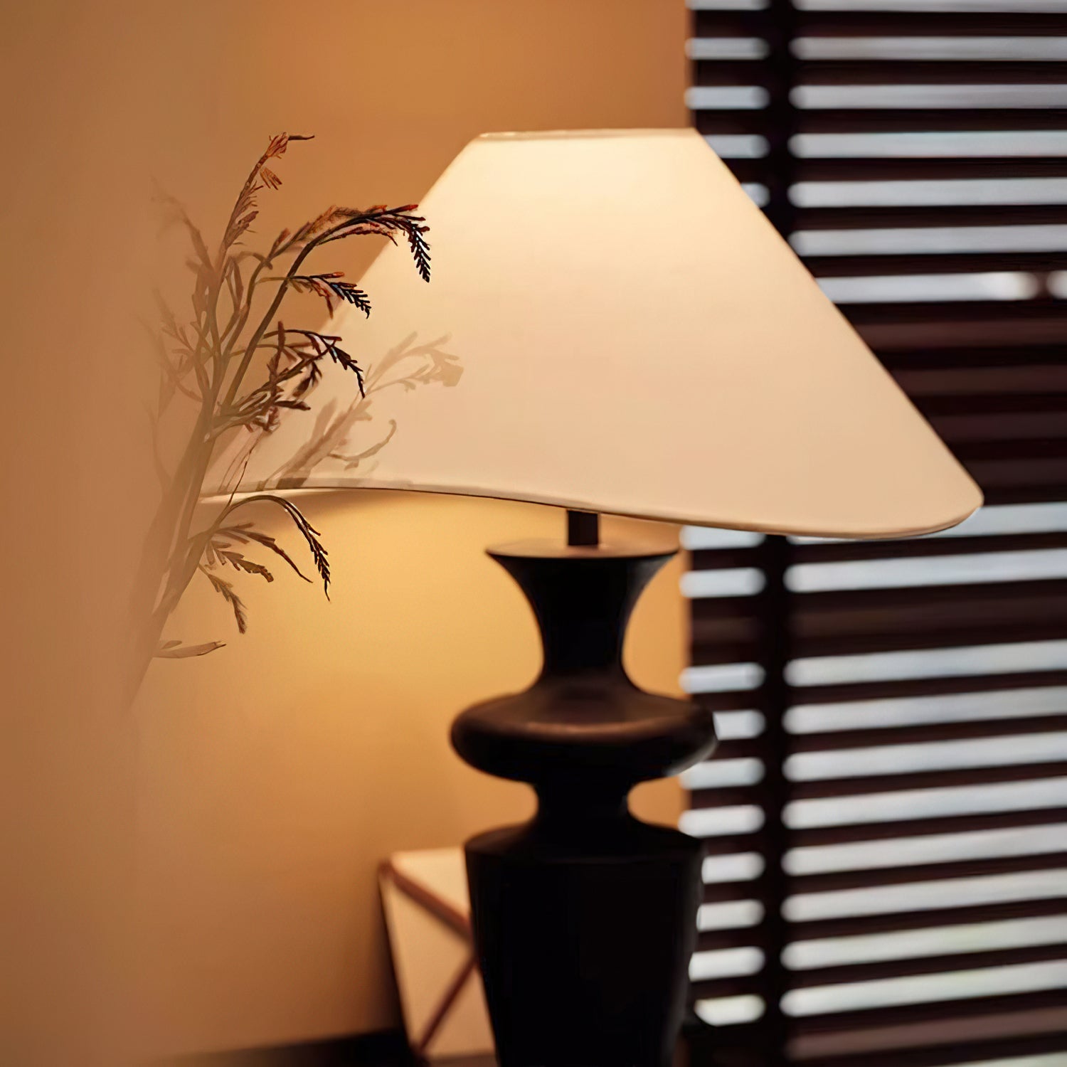 Sylaleria Minimalist Wood Table Lamp