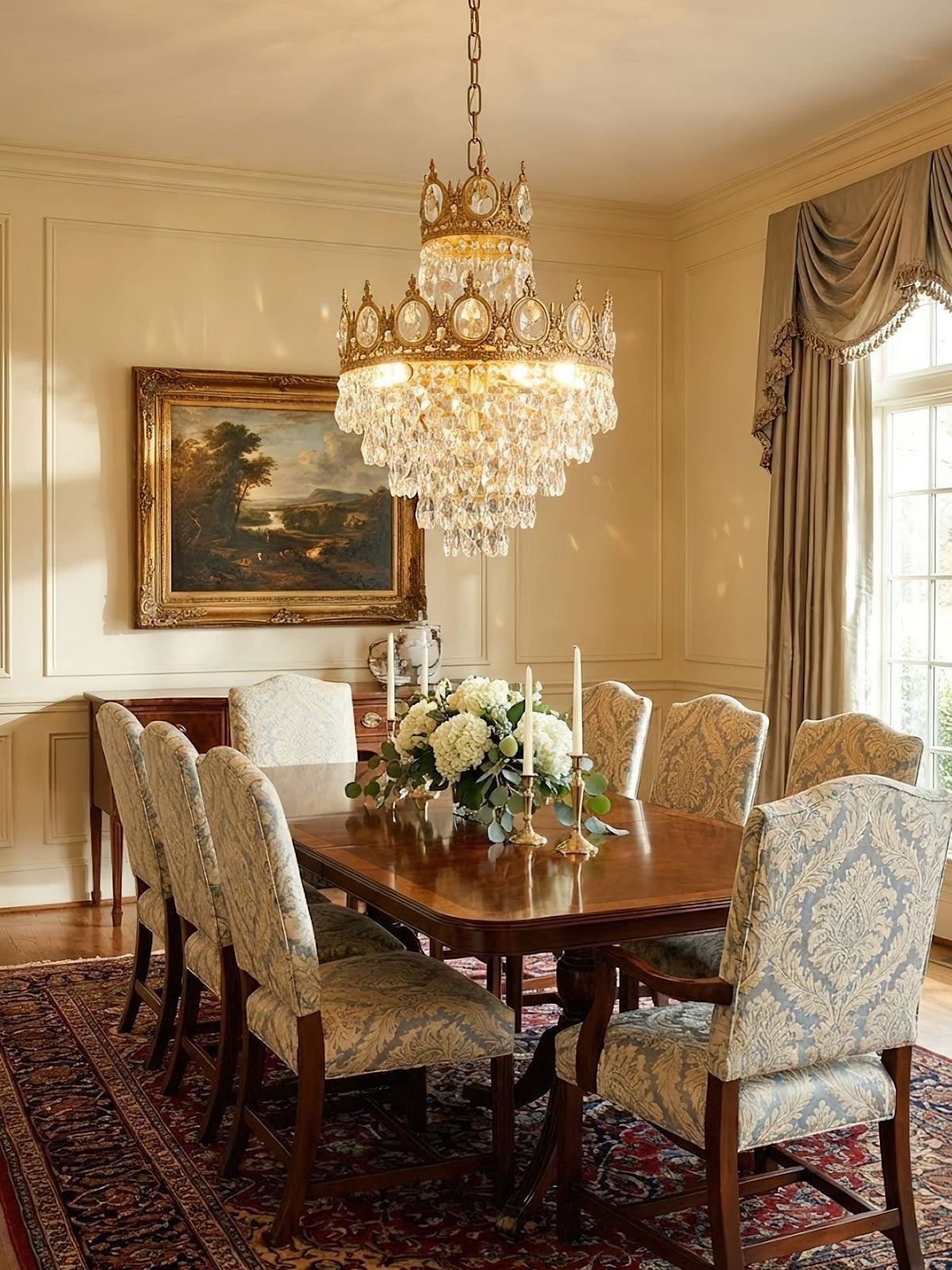 Luxeian Vintage Crystal Chandelier